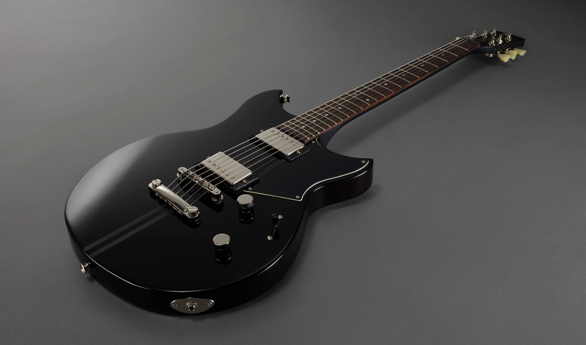 Yamaha Revstar RSE20 Black