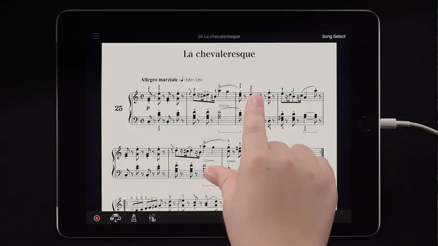 Smart Pianist