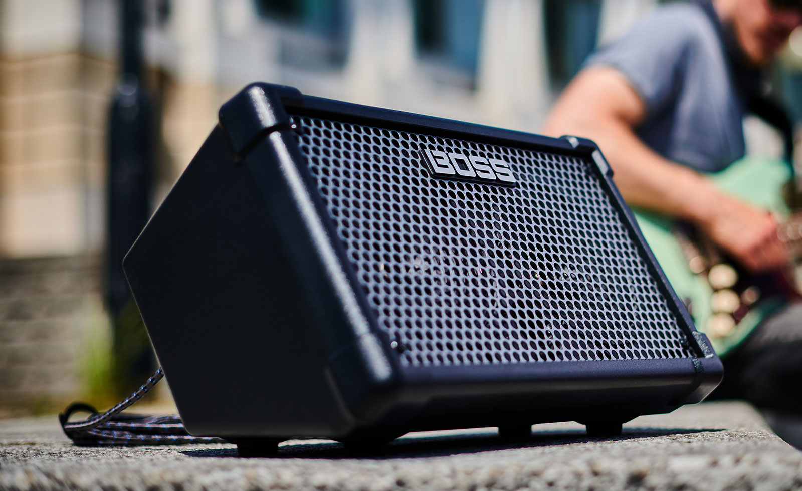 BOSS CUBE STREET II BLACK Coluna Amplificada a Pilhas
