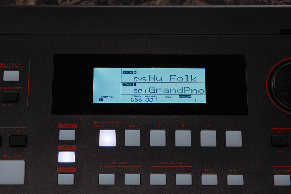 Roland E-X50 Teclado Arranger Profissional USB e Bluetooth