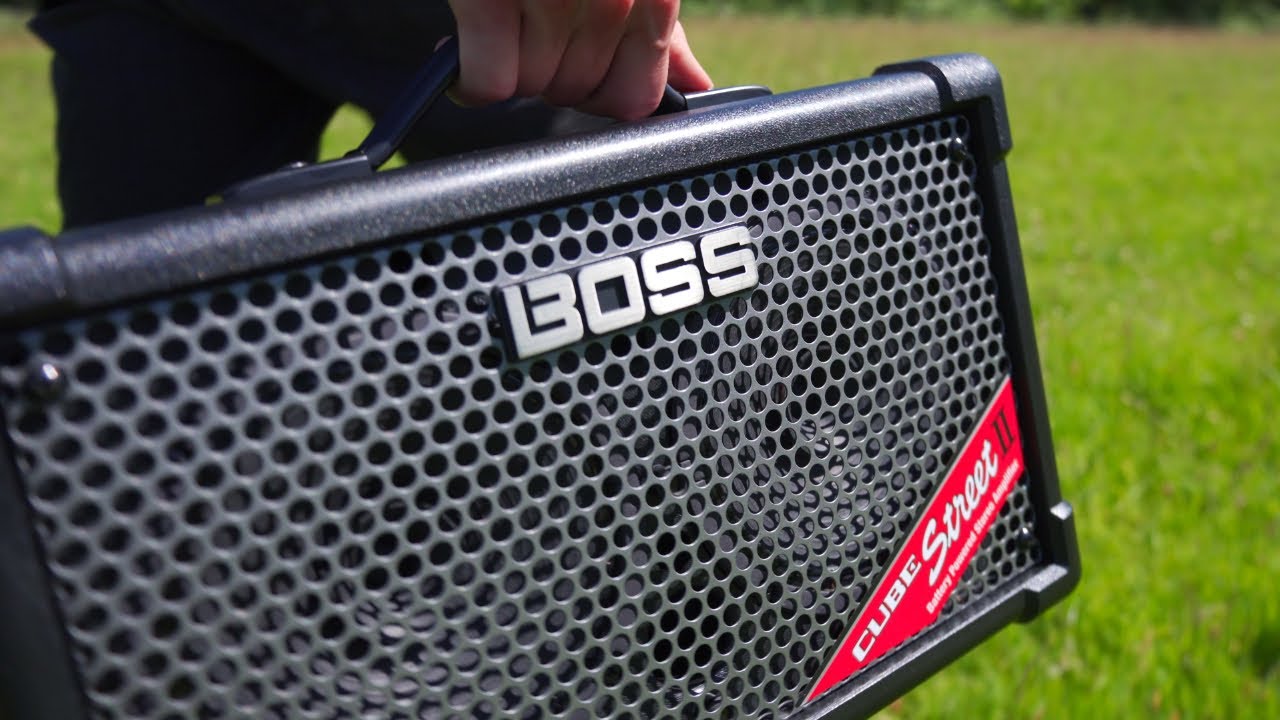 BOSS CUBE STREET II BLACK Coluna Amplificada a Pilhas