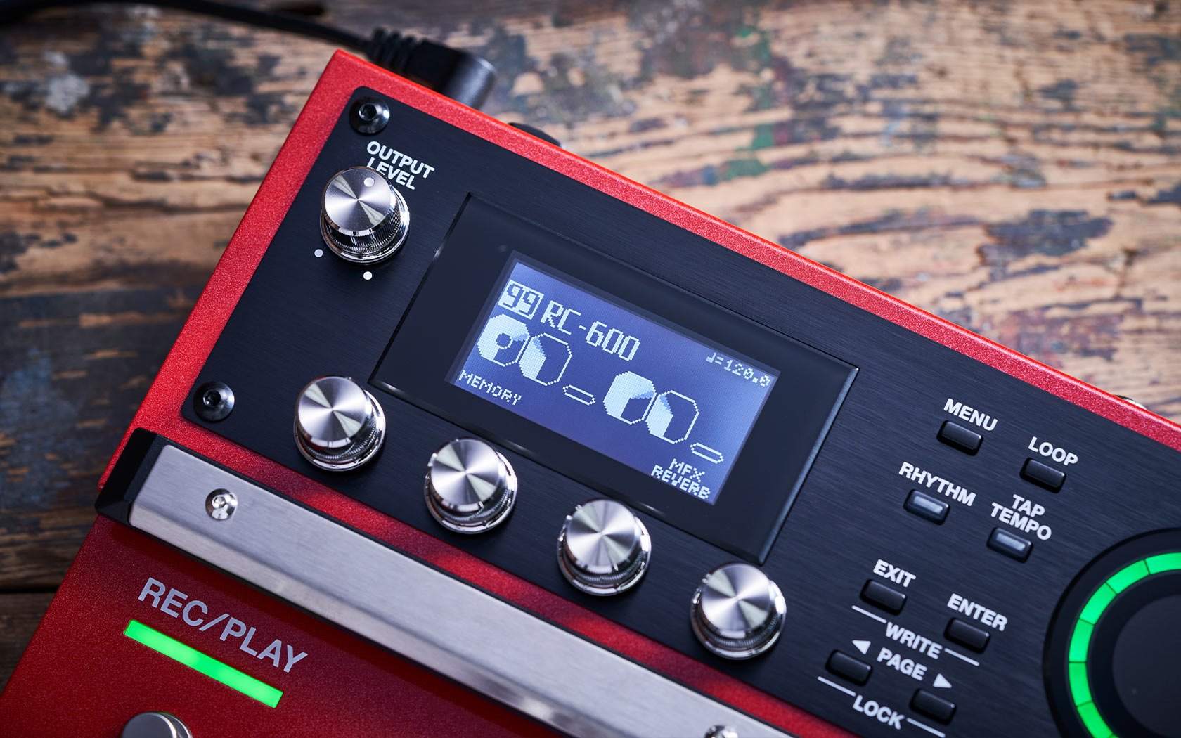 BOSS RC-600 Pedaleira Loop Station 6 Pistas Stereo USB com Caixa de Ritmos