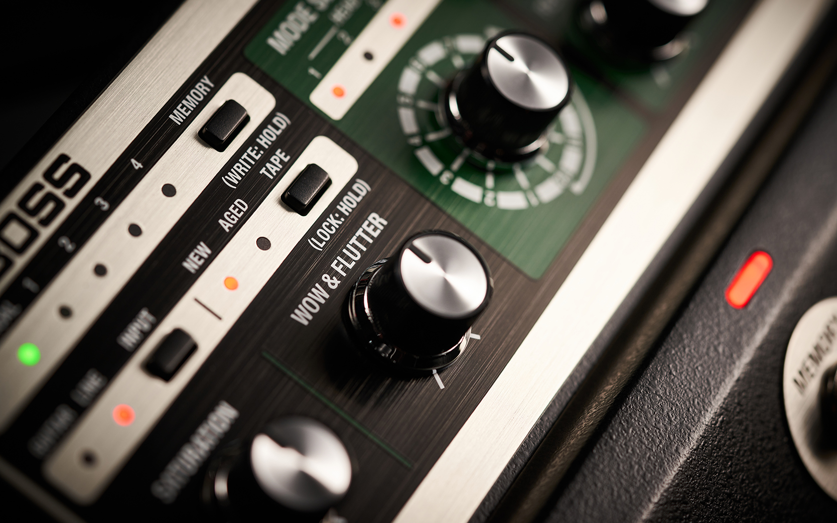 BOSS RE-202 SPACE ECHO Pedal Digital Delay Reverb